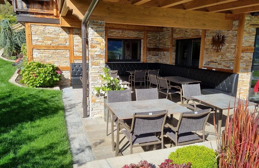 Hotel Garni Romantik-1