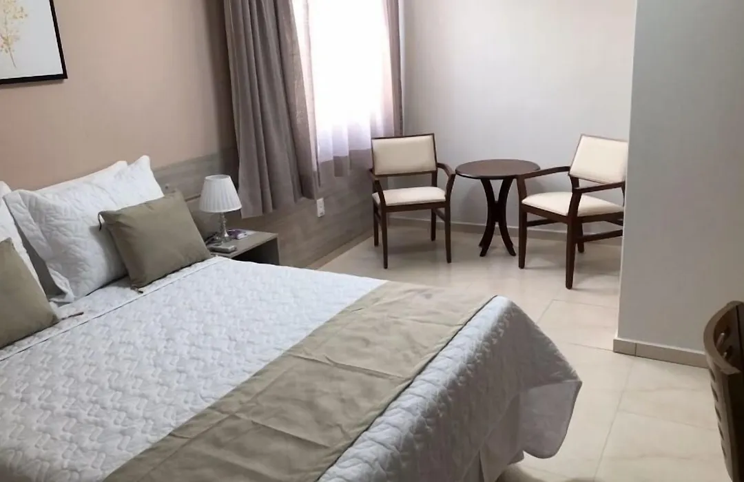 Hotel San Remo-1