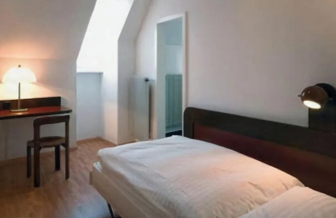Hotel Continental-1