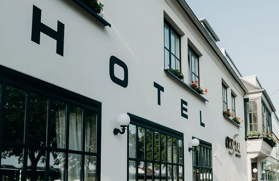 Hotel Crystal-1