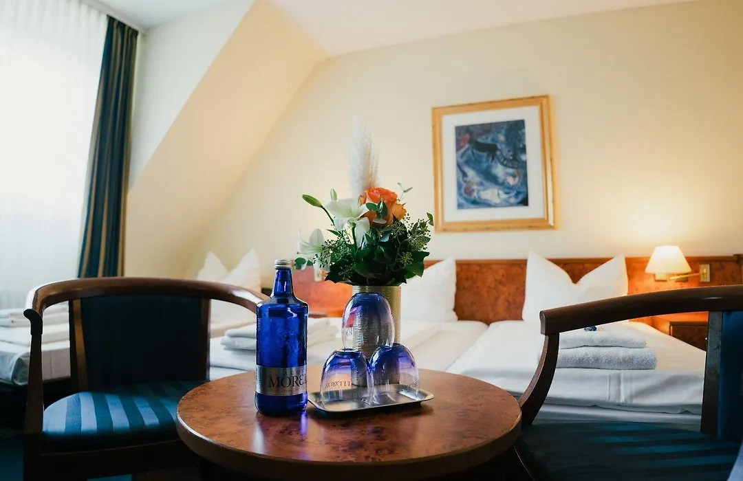 Altstadt Hotel St. Georg-1