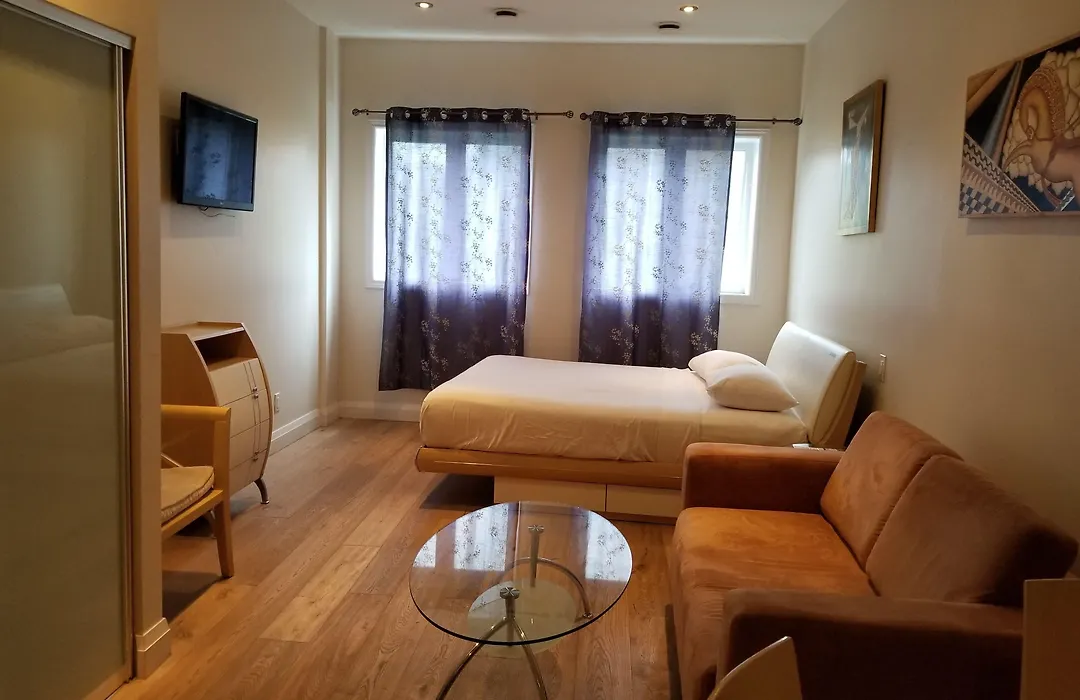 Dragon Gate Inn-1