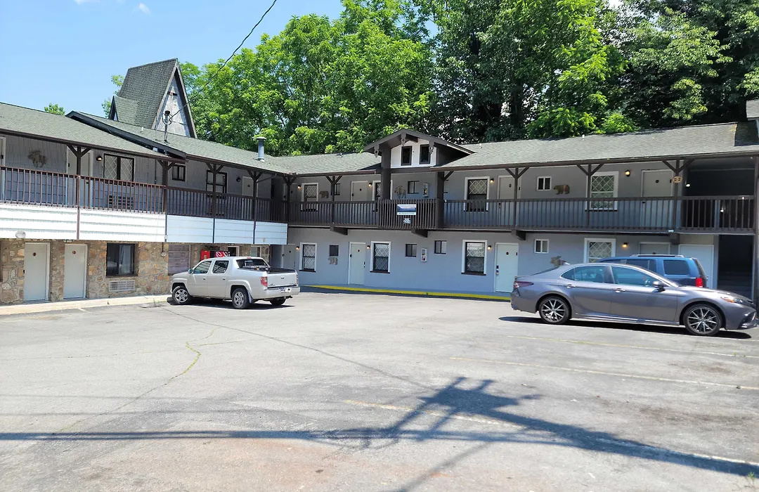 Ski Mountain Lodge-1