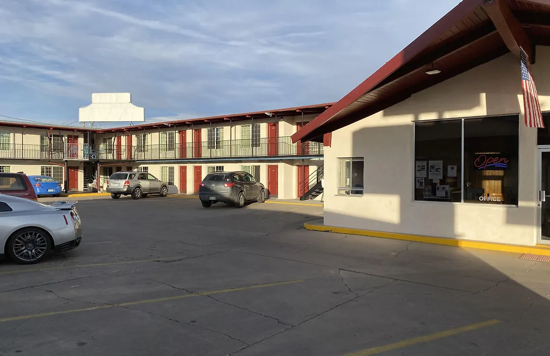 Dunes Inn Alamosa-1