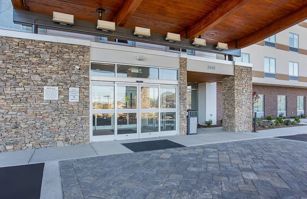 Fairfield Inn & Suites By Marriott Pigeon Forge-1