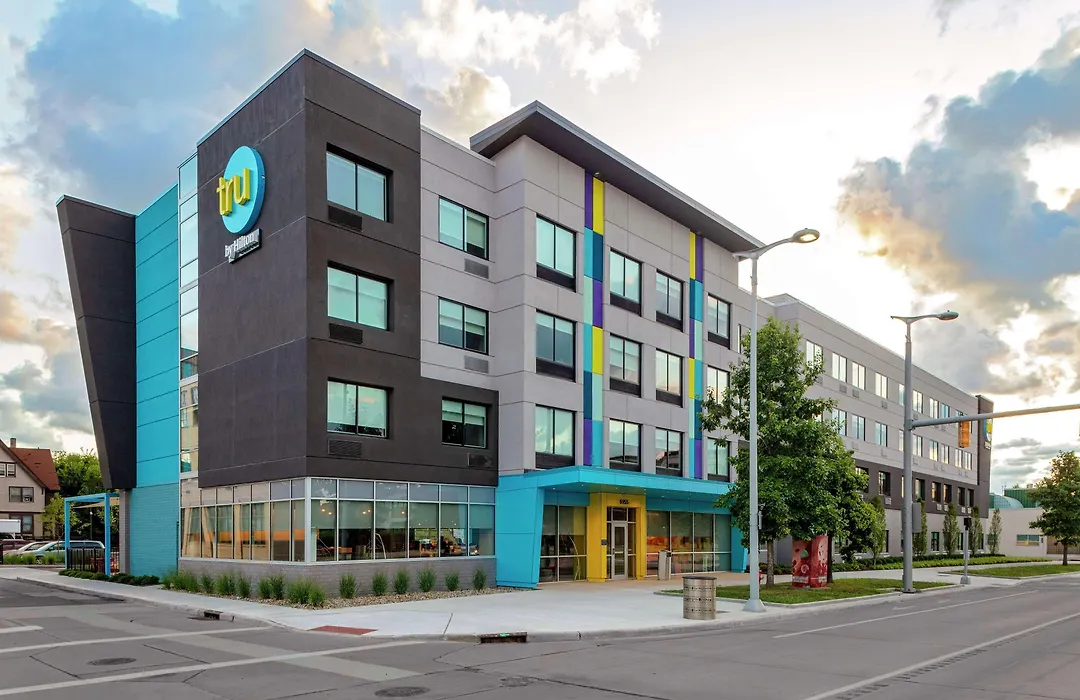 Tru By Hilton Cleveland Midtown-1