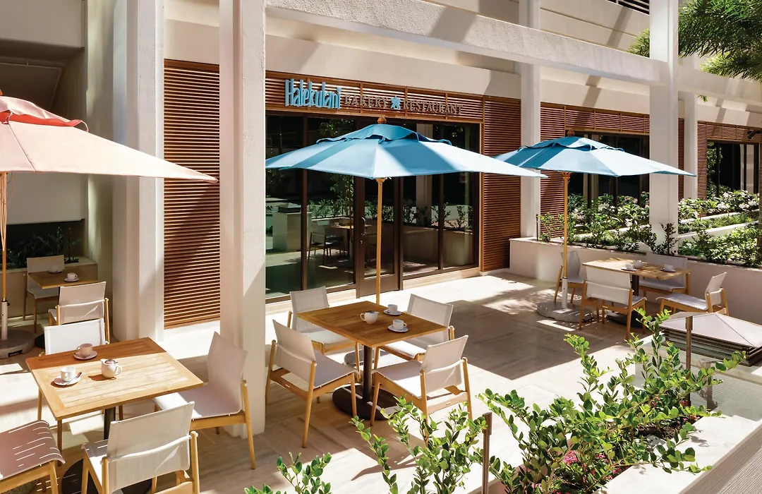 Halepuna Waikiki By Halekulani - No Resort Fee-1