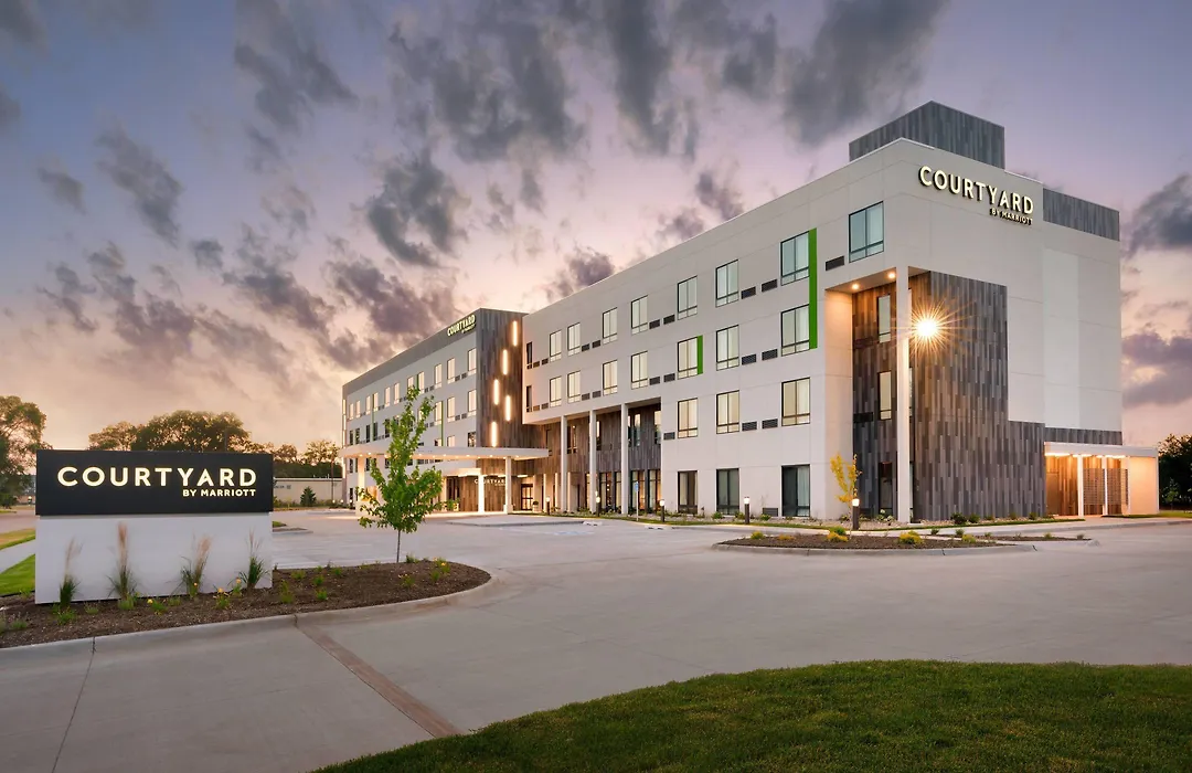 Courtyard Ames-1