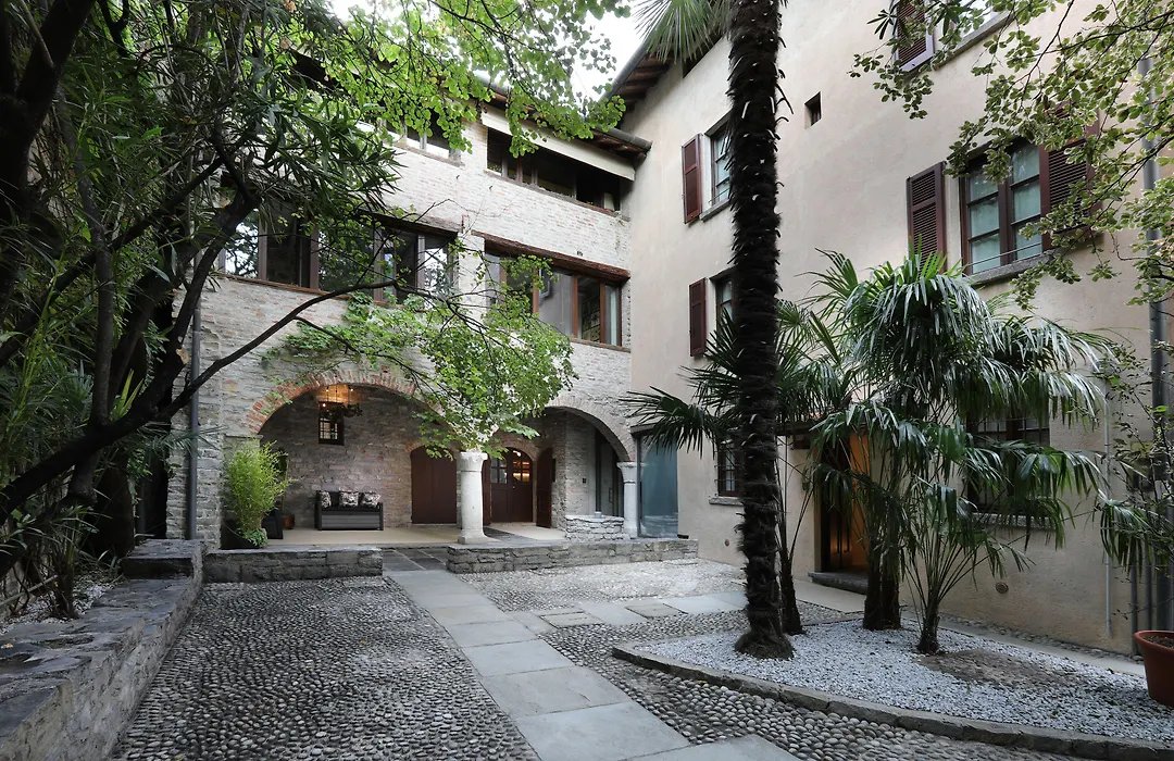 Suites&Atelier Lake Como-1