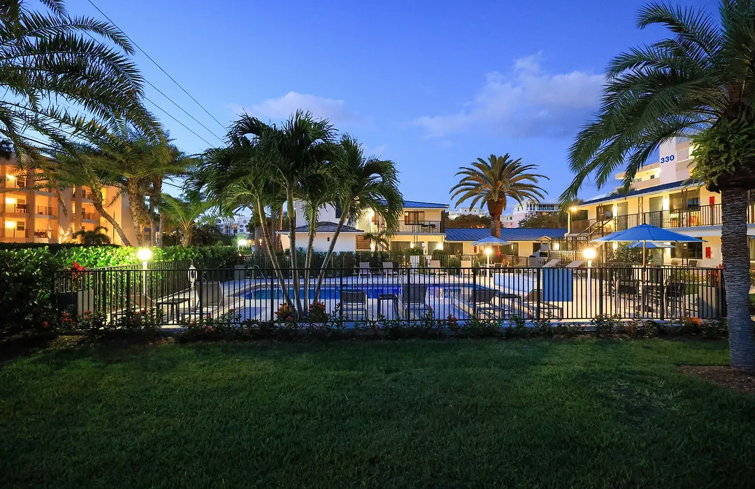 Tropic Isle Beach Resort-1