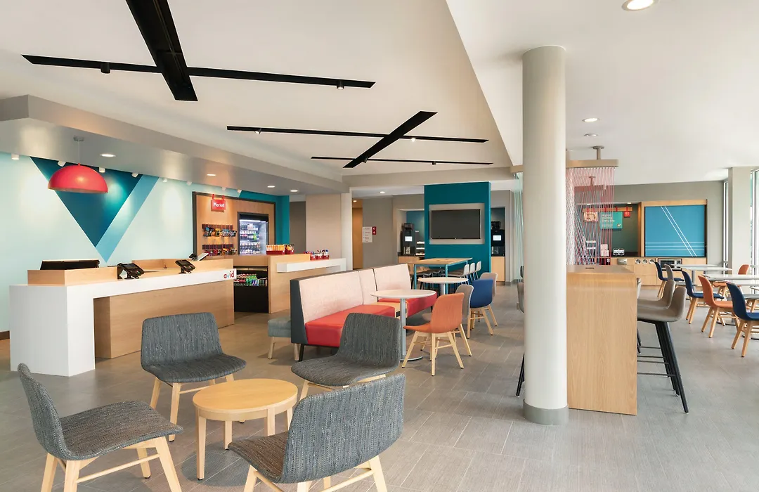 Avid Hotel Summerville By Ihg-1