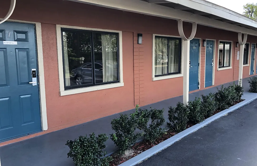 Ocala Cove Motel-1