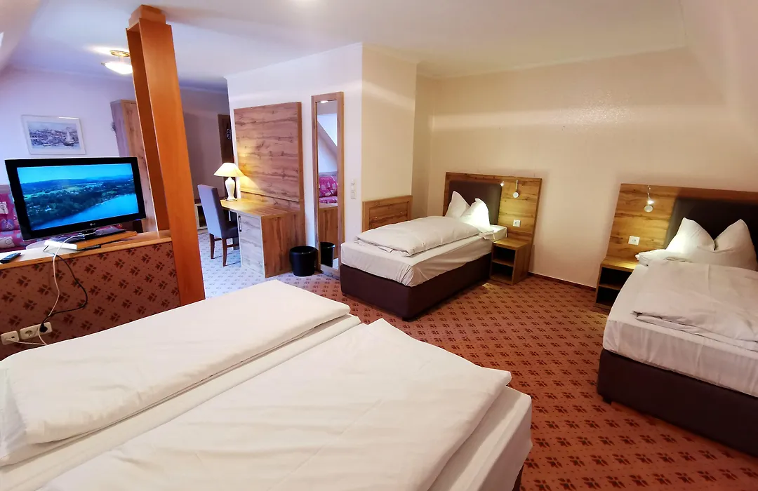 Heidehotel Soltauer Hof-1