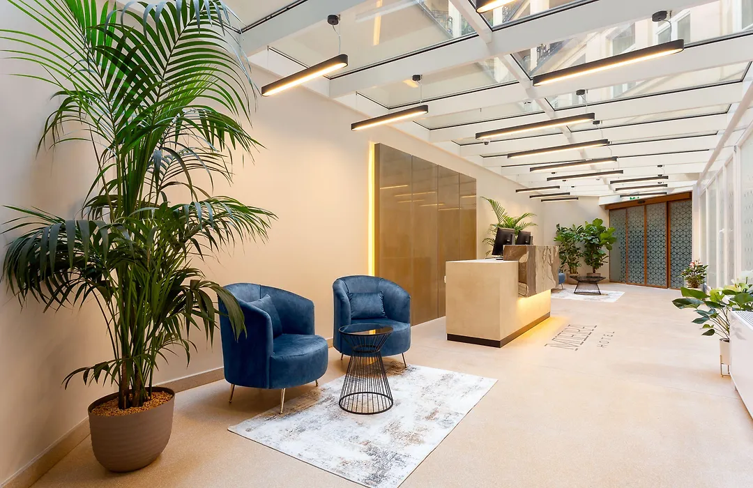 Mera Hotel-1