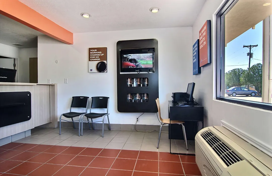 Motel 6-Carlsbad, Nm-1