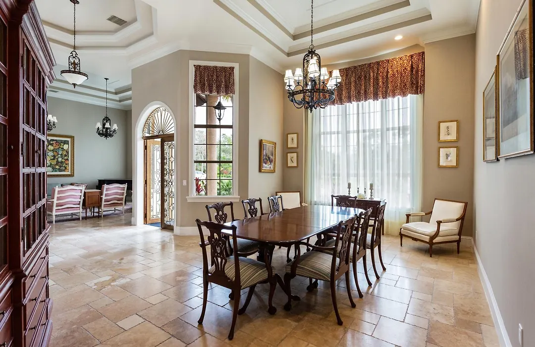 Knickerbocker Suite 02-1