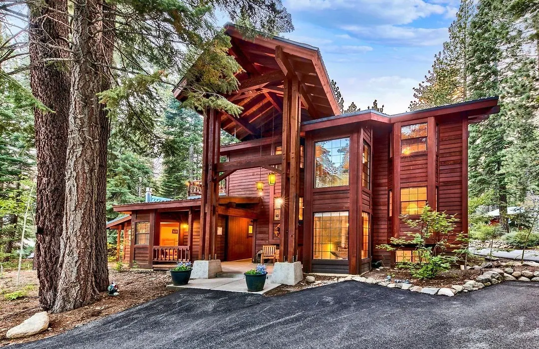 Donner Lake Inn-1