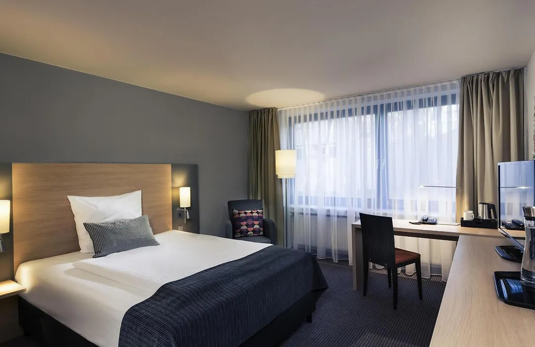 Mercure Hotel Duesseldorf Neuss-1