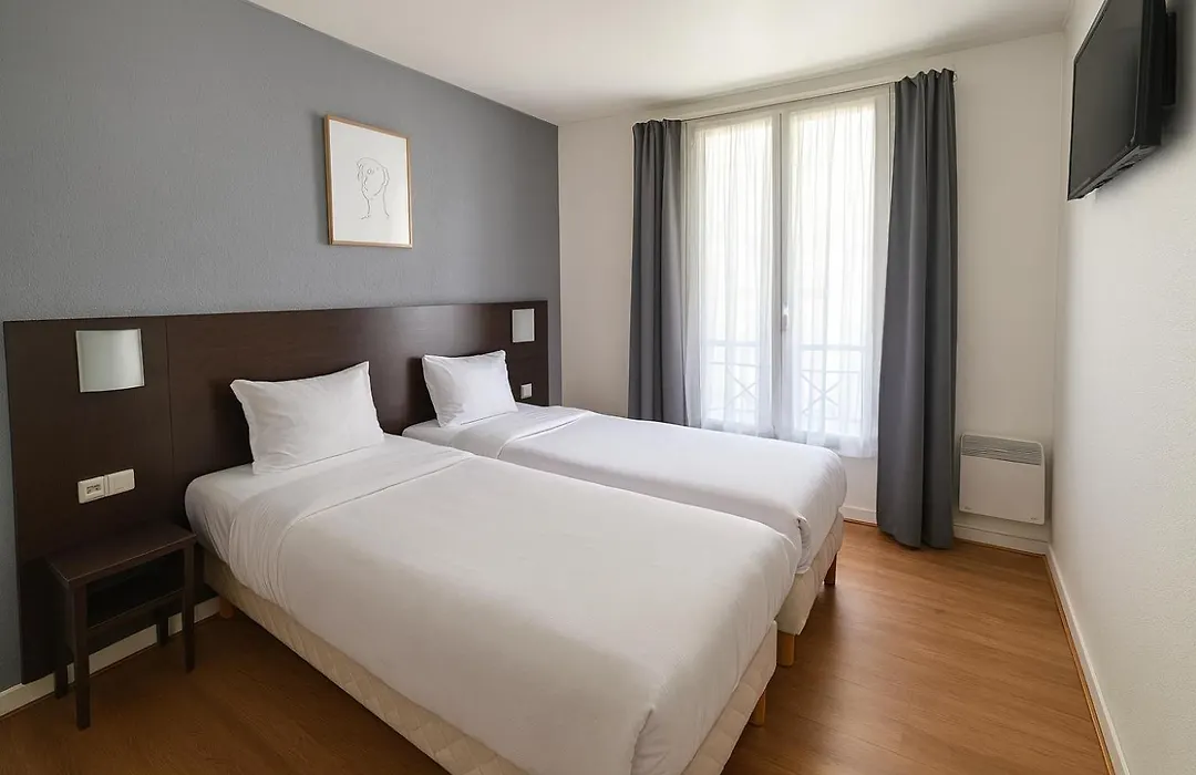 Hotel Arc Paris Porte d'Orléans-1