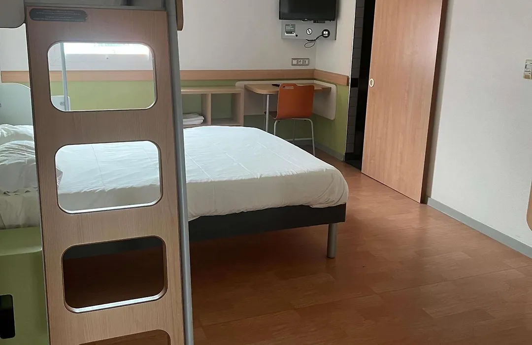 Ibis Budget Roanne Hôtel-1