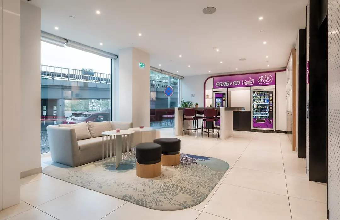 Yotel Porto-1