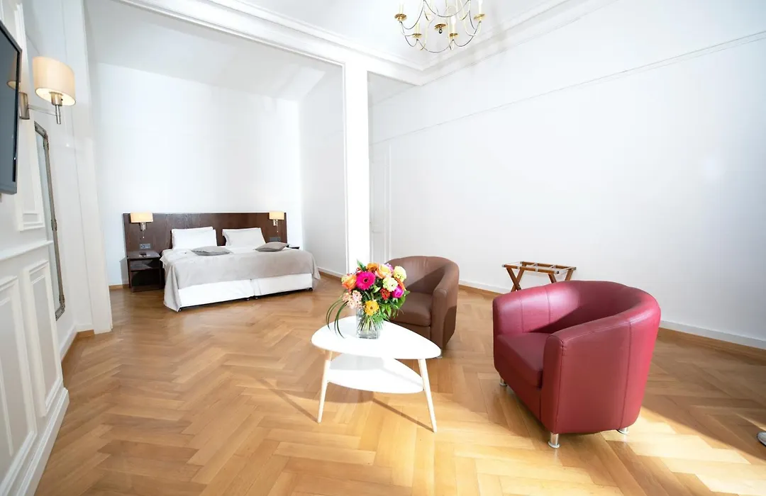 J5 Hotels Helvetie&La Brasserie-1