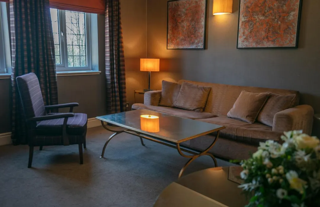 Crabwall Manor Hotel & Spa-1