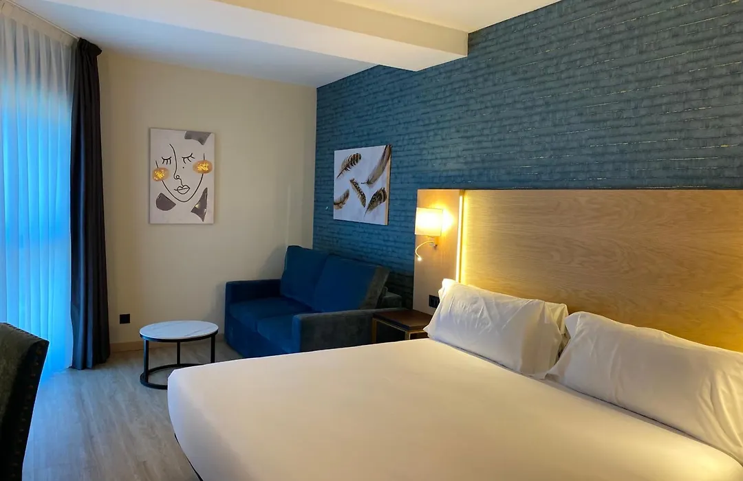 Hotel Zentral Gijón Rey Pelayo-1