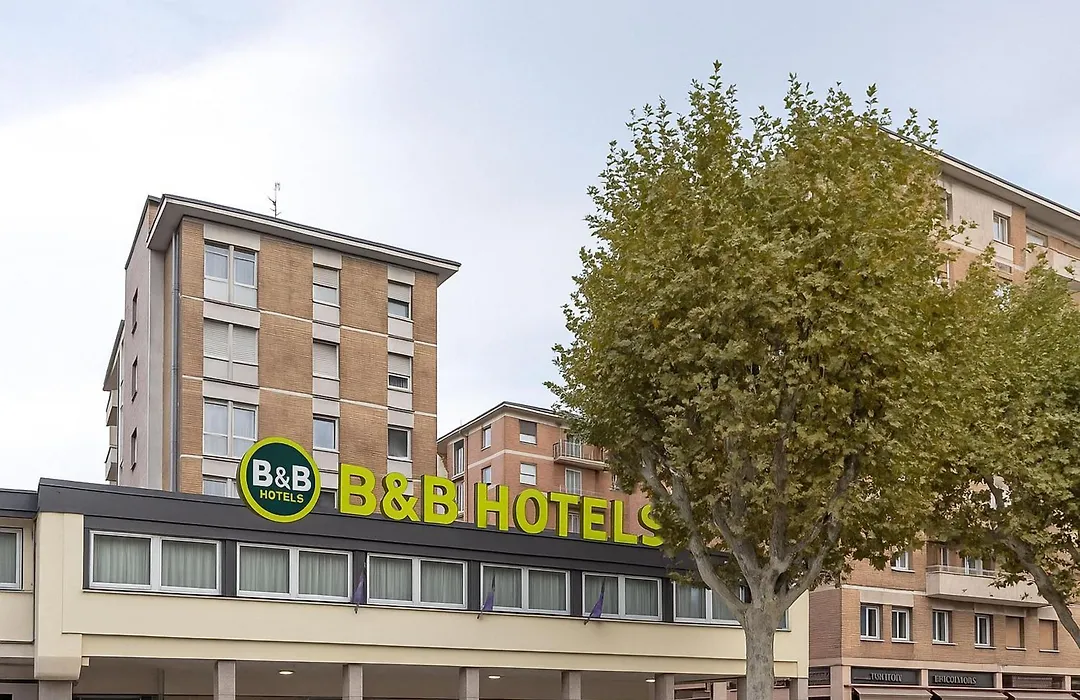 B&B Hotel Como City Center-1