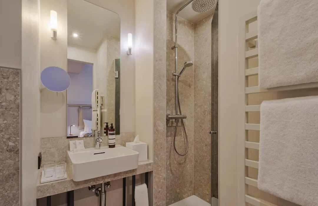 Classik Hotel Alexander Plaza-1
