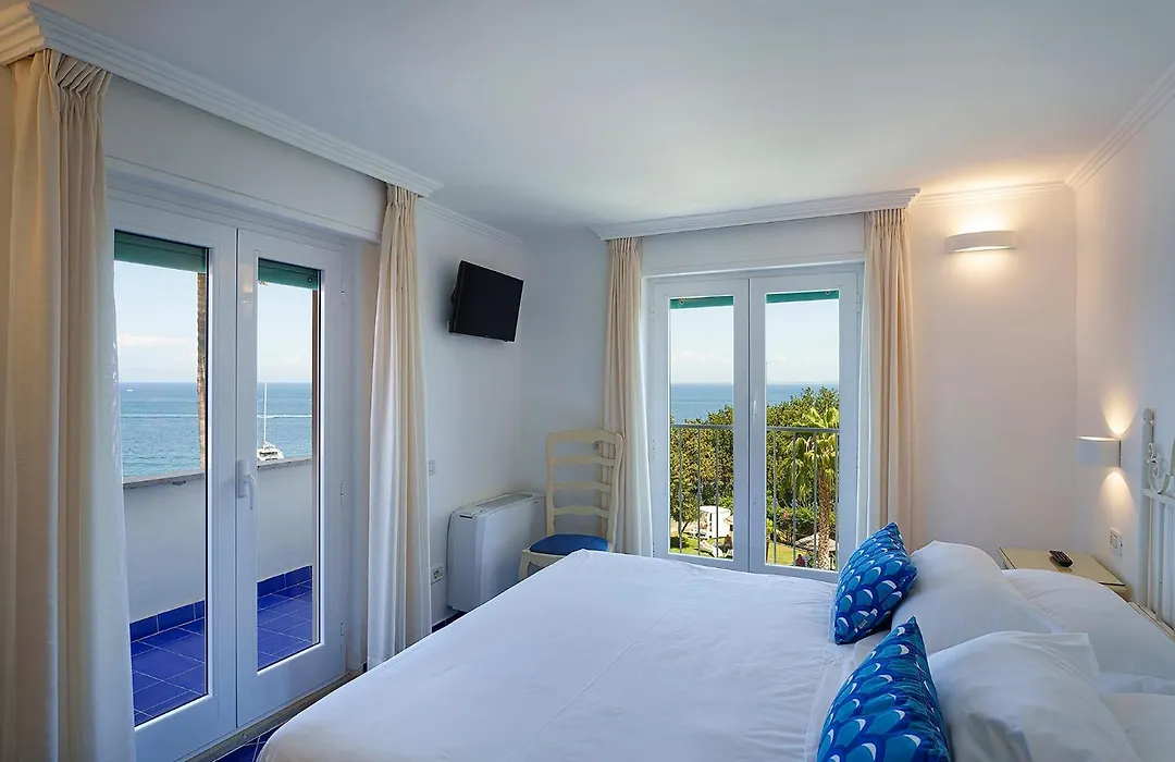 Hotel Continental Mare-1