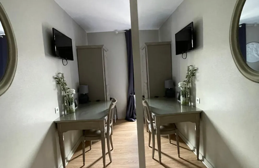 Hotel Abat Jour-1