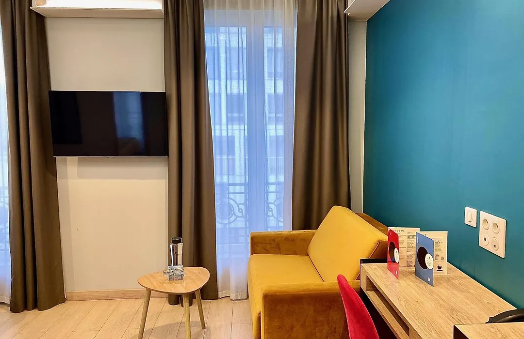 Grand Hôtel Clichy Paris-1