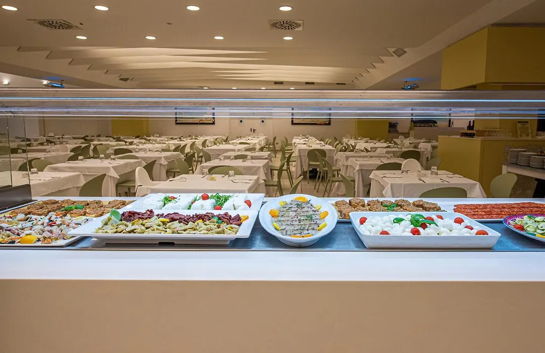 Riva Marina Resort - Cdshotels-1