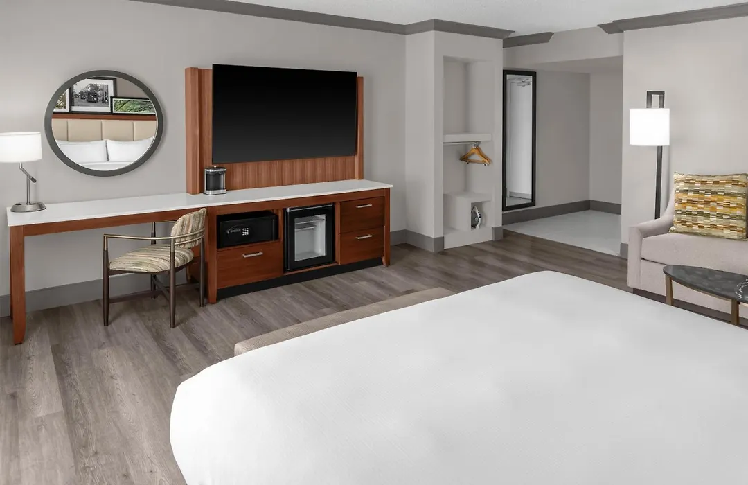 Doubletree By Hilton New Orleans-1
