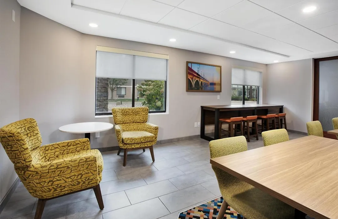 Hampton Inn Detroit/Belleville-Airport Area-1
