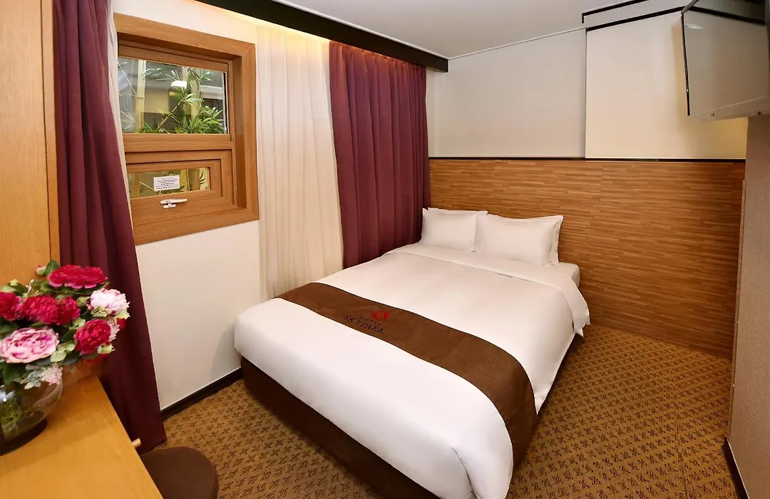 Hotel Skypark Myeongdong 1-1