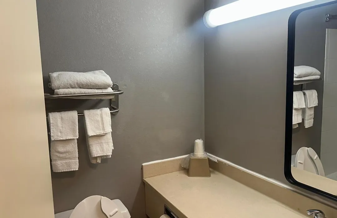 Motel 6-Anderson, In-1