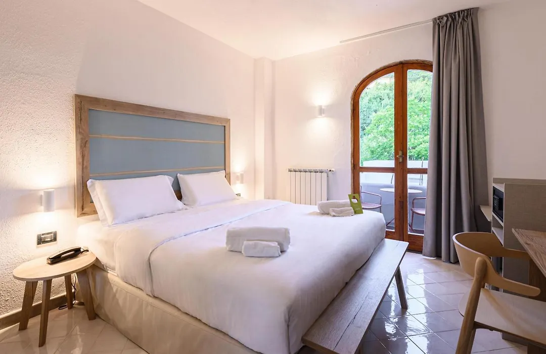 B&B HOTEL Ischia San Nicola-1