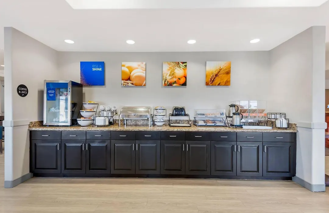 Comfort Inn & Suites Rifle-1