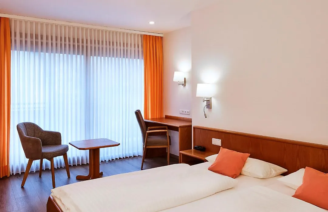 Hotel Am Steinberg-1