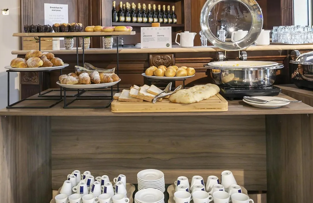 B&B HOTEL Pomezia Cortese-1