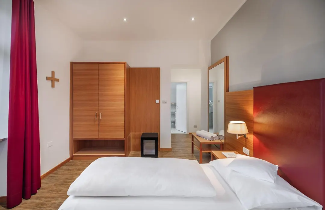Hotel Kolping-1