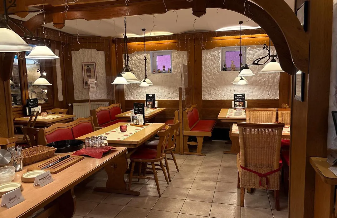 Hotel-Restaurant Nord-Stuv-1