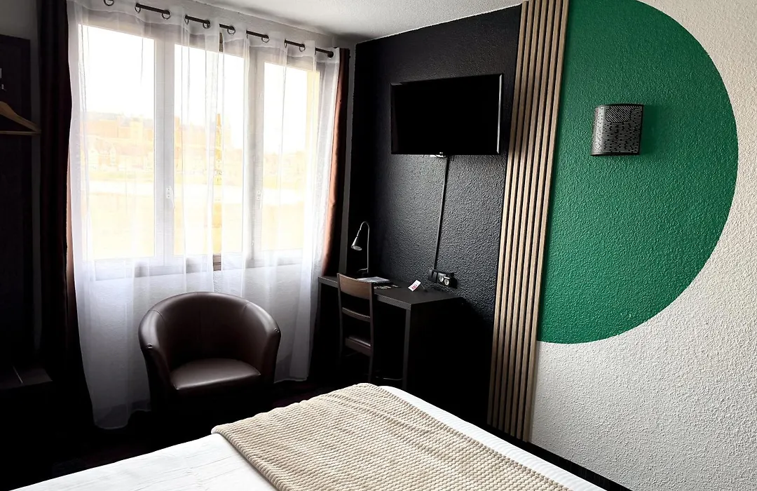 Brit Hotel Confort Gien-1