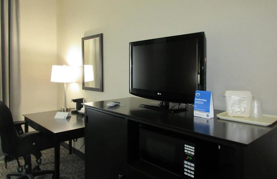 Comfort Inn Port Huron-1