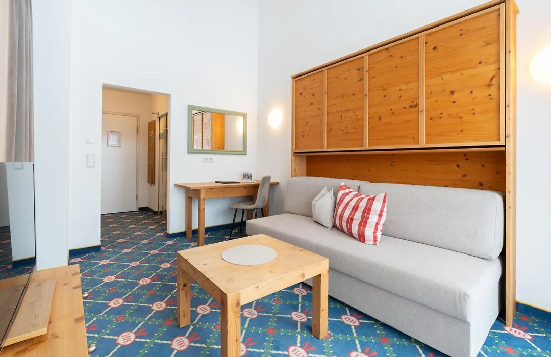 Hotel Hubertus-1