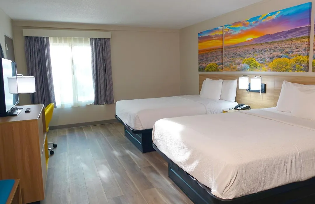 Days Inn By Wyndham Norman-1