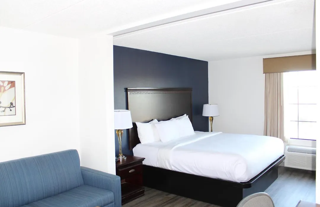 Comfort Suites Dulles Airport-1
