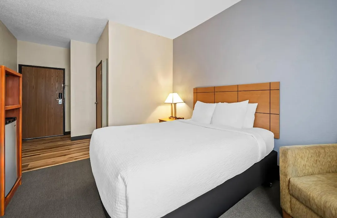 Quality Inn Dubuque On Hwy 20-1